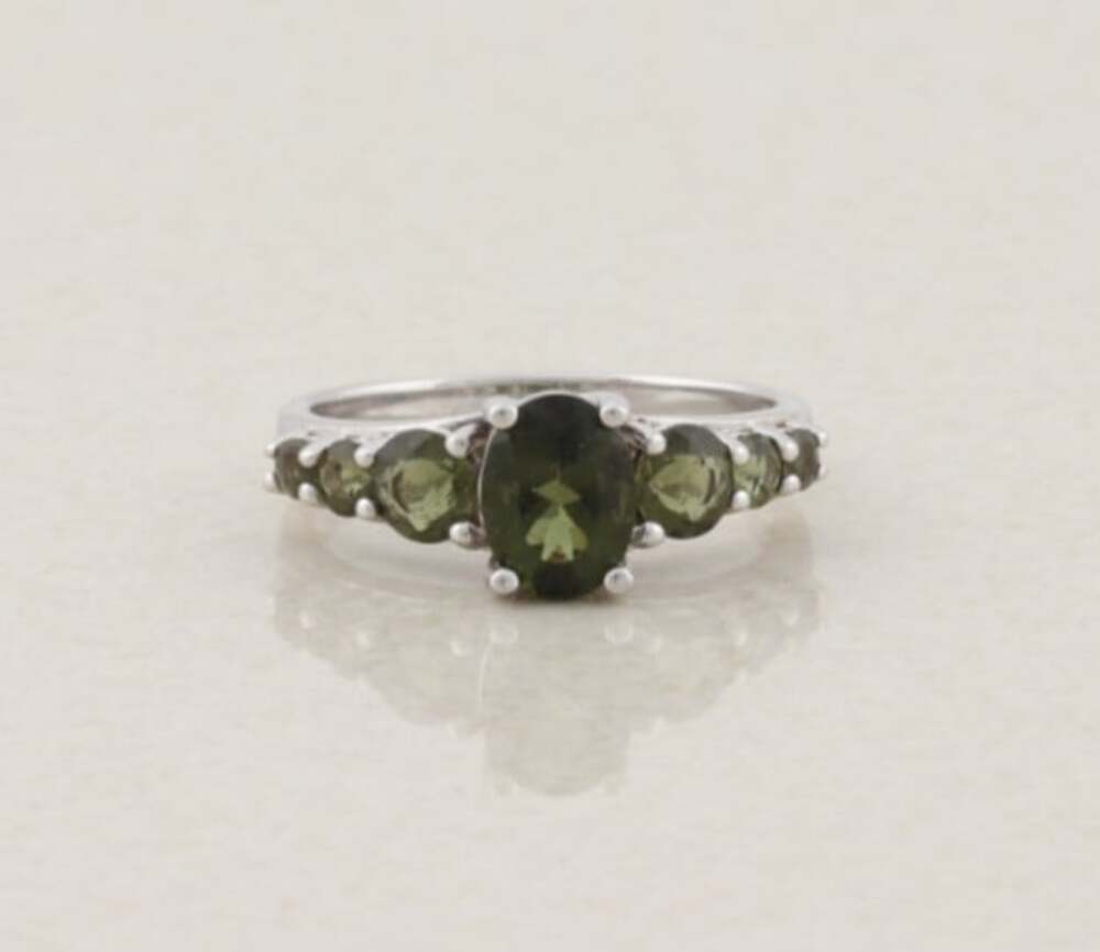 Sterling Silver Green Apatite Ring Size 8 1/4